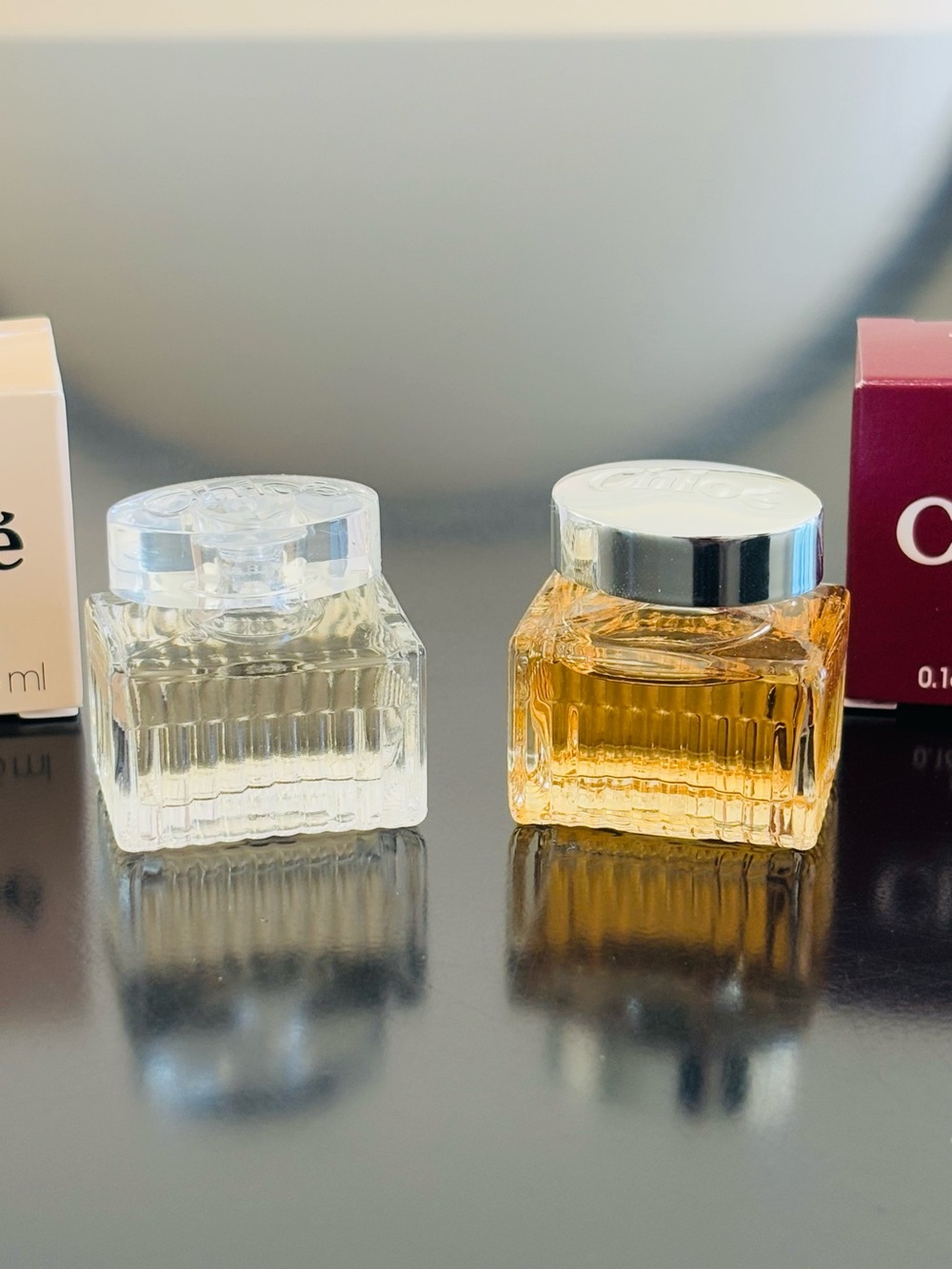 Miniature Chloe Fragrance Discovery Set with EDP and Le Par Samples - Picture 8 of 8